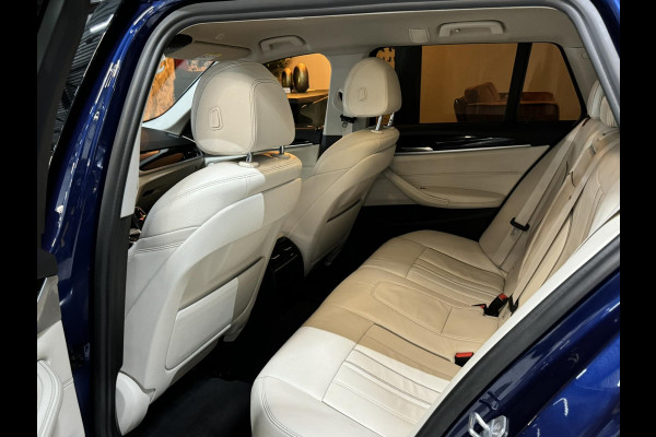 BMW 5 Serie Touring 530i Sport Line Garantie LED Leder Elek. Achterklep Keyless Stoelvw Navi DAB PDC Cruise Clima