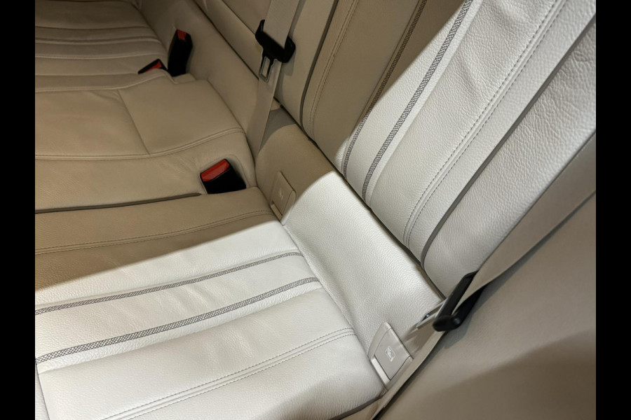 BMW 5 Serie Touring 530i Sport Line Garantie LED Leder Elek. Achterklep Keyless Stoelvw Navi DAB PDC Cruise Clima