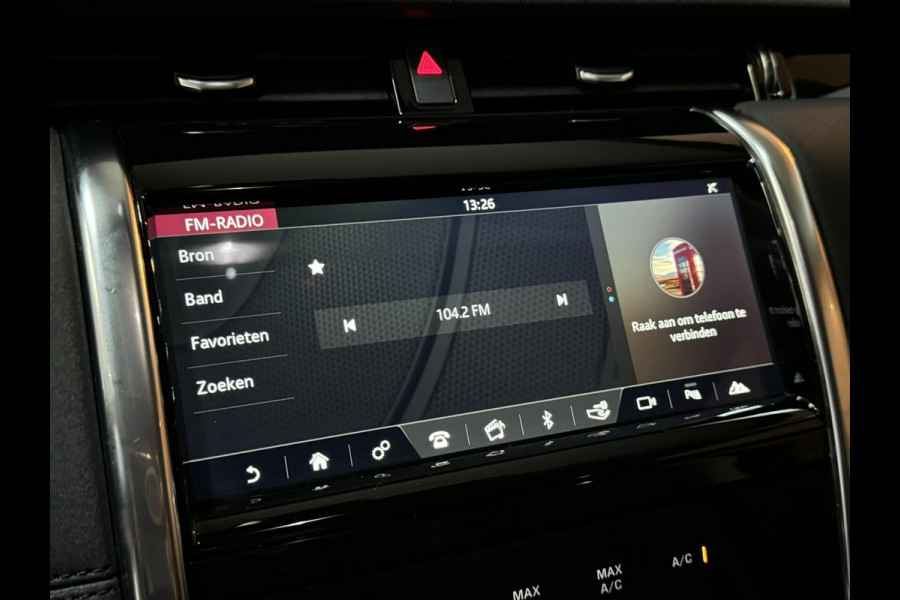 Land Rover Discovery Sport P300e 1.5 S Garantie Trekhaak Cruise Clima Elek. achterklep Lane LED Navi Rijklaar