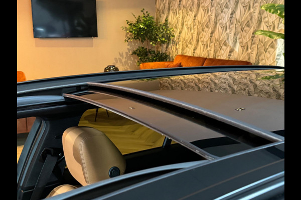 BMW 3 Serie Touring 320i xDrive Edition Sport Line Shadow Executive Garantie Head-Up Pano Camera Elek Achterklep Cruise Rijklaar