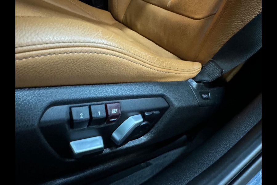 BMW 3 Serie Touring 320i xDrive Edition Sport Line Shadow Executive Garantie Head-Up Pano Camera Elek Achterklep Cruise Rijklaar