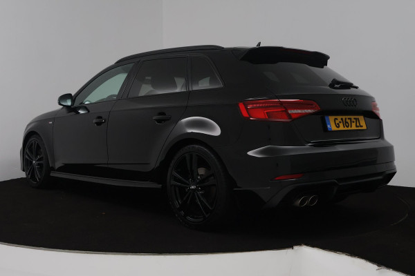 Audi A3 Sportback 35 TFSI CoD Advance Sport (BLACK PACK, VIRTUAL COCKPIT, STOELVERWARMING, 1e EIGENAAR, GOED ONDERHOUDEN) Audi A3 Sportback 35 TFSI CoD Advance Sport (BLACK PACK, VIRTUAL COCKPIT, STOELVERWARMING, 1e EIGENAAR, GOED ONDERHOUDEN)
