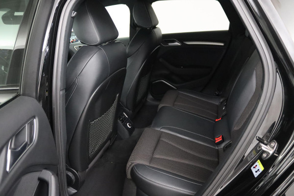 Audi A3 Sportback 35 TFSI CoD Advance Sport (BLACK PACK, VIRTUAL COCKPIT, STOELVERWARMING, 1e EIGENAAR, GOED ONDERHOUDEN) Audi A3 Sportback 35 TFSI CoD Advance Sport (BLACK PACK, VIRTUAL COCKPIT, STOELVERWARMING, 1e EIGENAAR, GOED ONDERHOUDEN)