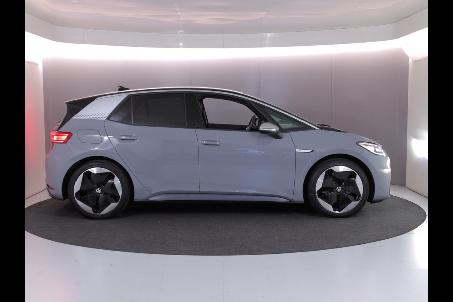 Volkswagen ID.3 First Max 58 kWh 204 pk | Navigatie | Panoramadak | Trekhaak (afneembaar) | Parkeersensoren | Achteruitrijcamera | Matrix LED koplampen | Volkswagen ID.3 First Max 58 kWh 204 pk | Navigatie | Panoramadak | Trekhaak (afneembaar) | Parkeersensoren | Achteruitrijcamera | Matrix LED koplampen |