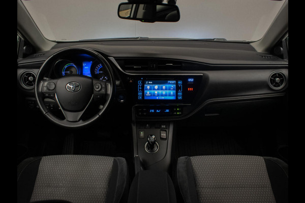 Toyota Auris Touring Sports 1.8 Hybrid Dynamic Go Sport (NAVI,CAMERA,CLIMATE,CRUISE,PDC,GETINT,DAB,SPORTSTOELEN,LM VELGEN) Toyota Auris Touring Sports 1.8 Hybrid Dynamic Go Sport (NAVI,CAMERA,CLIMATE,CRUISE,PDC,GETINT,DAB,SPORTSTOELEN,LM VELGEN)