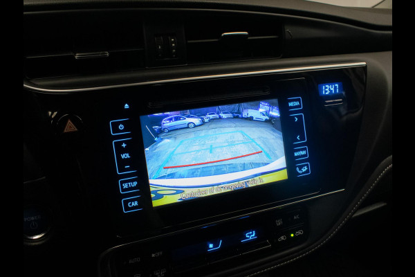 Toyota Auris Touring Sports 1.8 Hybrid Dynamic Go Sport (NAVI,CAMERA,CLIMATE,CRUISE,PDC,GETINT,DAB,SPORTSTOELEN,LM VELGEN) Toyota Auris Touring Sports 1.8 Hybrid Dynamic Go Sport (NAVI,CAMERA,CLIMATE,CRUISE,PDC,GETINT,DAB,SPORTSTOELEN,LM VELGEN)