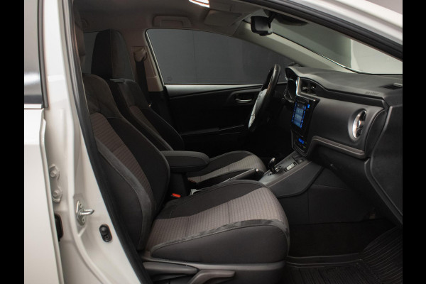 Toyota Auris Touring Sports 1.8 Hybrid Dynamic Go Sport (NAVI,CAMERA,CLIMATE,CRUISE,PDC,GETINT,DAB,SPORTSTOELEN,LM VELGEN) Toyota Auris Touring Sports 1.8 Hybrid Dynamic Go Sport (NAVI,CAMERA,CLIMATE,CRUISE,PDC,GETINT,DAB,SPORTSTOELEN,LM VELGEN)