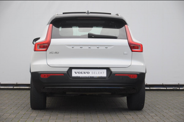 Volvo XC40 T5 262PK Automaat Recharge R-Design / BLIS / Stoel - en stuurwielverwarming / Leder met alcantara interieur / Parkeersensoren met 360 camera / Keyless entry / Elektrische stoelen met geheugen / Panoramadak / Harman kardon Volvo XC40 T5 262PK Automaat Recharge R-Design / BLIS / Stoel - en stuurwielverwarming / Leder met alcantara interieur / Parkeersensoren met 360 camera / Keyless entry / Elektrische stoelen met geheugen / Panoramadak / Harman kardon