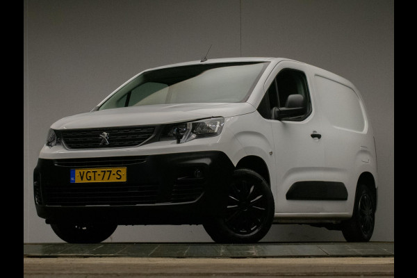 Peugeot Partner 1.5 BlueHDI Premium Sport (CLIMATE,BLUETOOTH,PDC,SCHUIFDEUR,DAB,LED,SPORTSTOELEN,TREKHAAK,NIEUWE APK,NETTE STAAT) Peugeot Partner 1.5 BlueHDI Premium Sport (CLIMATE,BLUETOOTH,PDC,SCHUIFDEUR,DAB,LED,SPORTSTOELEN,TREKHAAK,NIEUWE APK,NETTE STAAT)