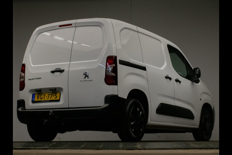 Peugeot Partner 1.5 BlueHDI Premium Sport (CLIMATE,BLUETOOTH,PDC,SCHUIFDEUR,DAB,LED,SPORTSTOELEN,TREKHAAK,NIEUWE APK,NETTE STAAT) Peugeot Partner 1.5 BlueHDI Premium Sport (CLIMATE,BLUETOOTH,PDC,SCHUIFDEUR,DAB,LED,SPORTSTOELEN,TREKHAAK,NIEUWE APK,NETTE STAAT)