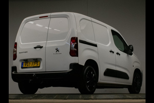 Peugeot Partner 1.5 BlueHDI Premium Sport (CLIMATE,BLUETOOTH,PDC,SCHUIFDEUR,DAB,LED,SPORTSTOELEN,TREKHAAK,NIEUWE APK,NETTE STAAT) Peugeot Partner 1.5 BlueHDI Premium Sport (CLIMATE,BLUETOOTH,PDC,SCHUIFDEUR,DAB,LED,SPORTSTOELEN,TREKHAAK,NIEUWE APK,NETTE STAAT)