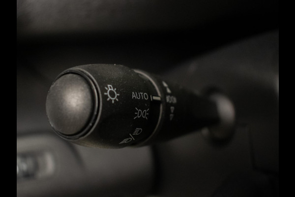 Peugeot Partner 1.5 BlueHDI Premium Sport (CLIMATE,BLUETOOTH,PDC,SCHUIFDEUR,DAB,LED,SPORTSTOELEN,TREKHAAK,NIEUWE APK,NETTE STAAT) Peugeot Partner 1.5 BlueHDI Premium Sport (CLIMATE,BLUETOOTH,PDC,SCHUIFDEUR,DAB,LED,SPORTSTOELEN,TREKHAAK,NIEUWE APK,NETTE STAAT)