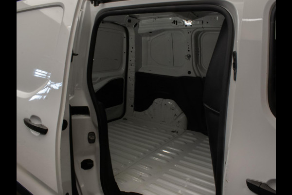 Peugeot Partner 1.5 BlueHDI Premium Sport (CLIMATE,BLUETOOTH,PDC,SCHUIFDEUR,DAB,LED,SPORTSTOELEN,TREKHAAK,NIEUWE APK,NETTE STAAT) Peugeot Partner 1.5 BlueHDI Premium Sport (CLIMATE,BLUETOOTH,PDC,SCHUIFDEUR,DAB,LED,SPORTSTOELEN,TREKHAAK,NIEUWE APK,NETTE STAAT)