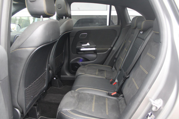 Mercedes-Benz GLA AMG 45 S 4MATIC+ 421pk | Pano | Burmester | 360 | Memory | Sfeer Mercedes-Benz GLA AMG 45 S 4MATIC+ 421pk | Pano | Burmester | 360 | Memory | Sfeer