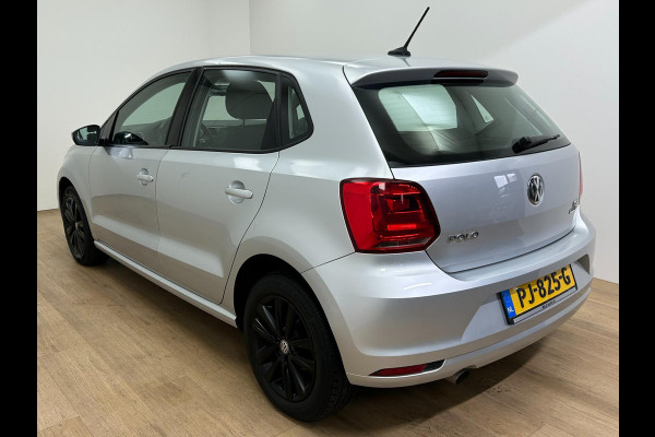 Volkswagen Polo Occasion 1.2 TSI Comfortline | Grijs | Airco | Tweedehands Volkswagen Polo | Zwarte velgen | Carplay Volkswagen Polo Occasion 1.2 TSI Comfortline | Grijs | Airco | Tweedehands Volkswagen Polo | Zwarte velgen | Carplay