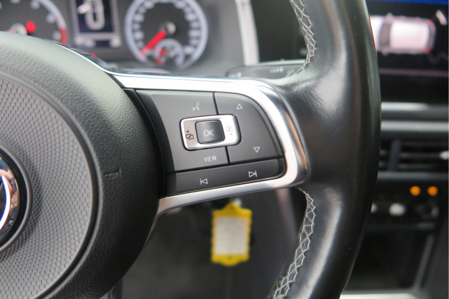 Volkswagen Polo 1.0 TSI 85kw 116pk Highline Business 2xR-Line , Beats audio , PDC, Navi, Carplay, LMV, Cruisecontrol. dealer onderhouden.