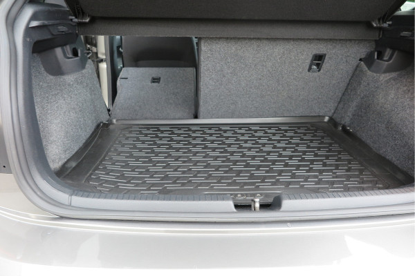 Volkswagen Polo 1.0 TSI 85kw 116pk Highline Business 2xR-Line , Beats audio , PDC, Navi, Carplay, LMV, Cruisecontrol. dealer onderhouden.