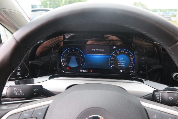 Volkswagen Golf 1.5 TSI 96kw 130pk Style , Panorama dak , Led, Virtual cockpit ,Trekhaak uitklapbaar, PDC, Navigatie via Carplay , DAB+ , Stoelverwarming,Alcantara bekleding, etc. Volkswagen Golf 1.5 TSI 96kw 130pk Style , Panorama dak , Led, Virtual cockpit ,Trekhaak uitklapbaar, PDC, Navigatie via Carplay , DAB+ , Stoelverwarming,Alcantara bekleding, etc.