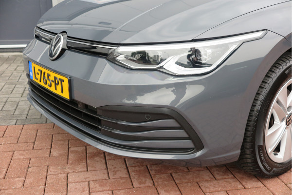 Volkswagen Golf 1.5 TSI 96kw 130pk Style , Panorama dak , Led, Virtual cockpit ,Trekhaak uitklapbaar, PDC, Navigatie via Carplay , DAB+ , Stoelverwarming,Alcantara bekleding, etc. Volkswagen Golf 1.5 TSI 96kw 130pk Style , Panorama dak , Led, Virtual cockpit ,Trekhaak uitklapbaar, PDC, Navigatie via Carplay , DAB+ , Stoelverwarming,Alcantara bekleding, etc.