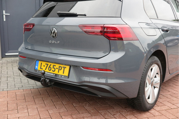 Volkswagen Golf 1.5 TSI 96kw 130pk Style , Panorama dak , Led, Virtual cockpit ,Trekhaak uitklapbaar, PDC, Navigatie via Carplay , DAB+ , Stoelverwarming,Alcantara bekleding, etc. Volkswagen Golf 1.5 TSI 96kw 130pk Style , Panorama dak , Led, Virtual cockpit ,Trekhaak uitklapbaar, PDC, Navigatie via Carplay , DAB+ , Stoelverwarming,Alcantara bekleding, etc.
