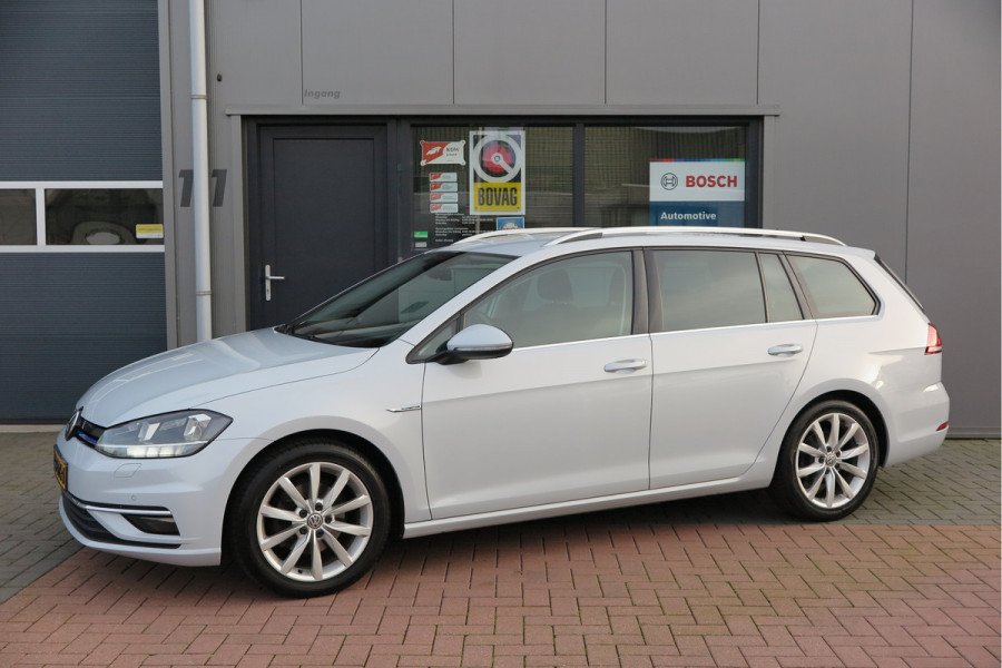 Volkswagen GOLF Variant 1.5 TSI 96kw 130pk Highline , Adaptive cruise ,Virtual cockpit,Navi, Trekhaak(afneembaar), Stoelverwarming, Alcantara, 17"Lichtmetalen velgen, DAB+ radio , Carplay , PDC, Camera, etc. Onderhoudshistorie volledig & bekend. Volkswagen GOLF Variant 1.5 TSI 96kw 130pk Highline , Adaptive cruise ,Virtual cockpit,Navi, Trekhaak(afneembaar), Stoelverwarming, Alcantara, 17"Lichtmetalen velgen, DAB+ radio , Carplay , PDC, Camera, etc. Onderhoudshistorie volledig & bekend.
