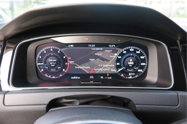 Volkswagen GOLF Variant 1.5 TSI 96kw 130pk Highline , Adaptive cruise ,Virtual cockpit,Navi, Trekhaak(afneembaar), Stoelverwarming, Alcantara, 17"Lichtmetalen velgen, DAB+ radio , Carplay , PDC, Camera, etc. Onderhoudshistorie volledig & bekend. Volkswagen GOLF Variant 1.5 TSI 96kw 130pk Highline , Adaptive cruise ,Virtual cockpit,Navi, Trekhaak(afneembaar), Stoelverwarming, Alcantara, 17"Lichtmetalen velgen, DAB+ radio , Carplay , PDC, Camera, etc. Onderhoudshistorie volledig & bekend.
