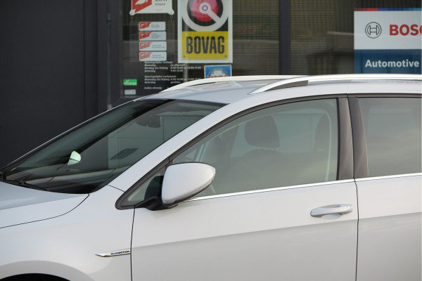 Volkswagen GOLF Variant 1.5 TSI 96kw 130pk Highline , Adaptive cruise ,Virtual cockpit,Navi, Trekhaak(afneembaar), Stoelverwarming, Alcantara, 17"Lichtmetalen velgen, DAB+ radio , Carplay , PDC, Camera, etc. Onderhoudshistorie volledig & bekend. Volkswagen GOLF Variant 1.5 TSI 96kw 130pk Highline , Adaptive cruise ,Virtual cockpit,Navi, Trekhaak(afneembaar), Stoelverwarming, Alcantara, 17"Lichtmetalen velgen, DAB+ radio , Carplay , PDC, Camera, etc. Onderhoudshistorie volledig & bekend.
