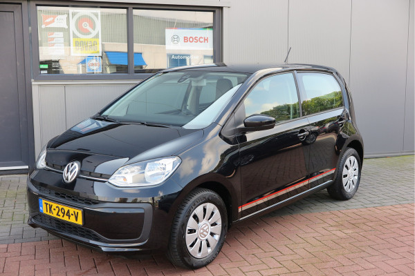 Volkswagen up! 1.0 BMT 60pk move up! , DAB+ radio, Maps&More , Airco , etc Cruisecontrol tegen €550,- meerprijs . Volkswagen up! 1.0 BMT 60pk move up! , DAB+ radio, Maps&More , Airco , etc Cruisecontrol tegen €550,- meerprijs .
