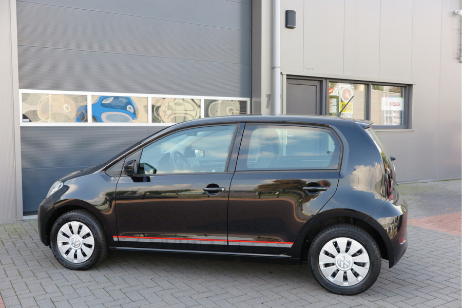 Volkswagen up! 1.0 BMT 60pk move up! , DAB+ radio, Maps&More , Airco , etc Cruisecontrol tegen €550,- meerprijs . Volkswagen up! 1.0 BMT 60pk move up! , DAB+ radio, Maps&More , Airco , etc Cruisecontrol tegen €550,- meerprijs .
