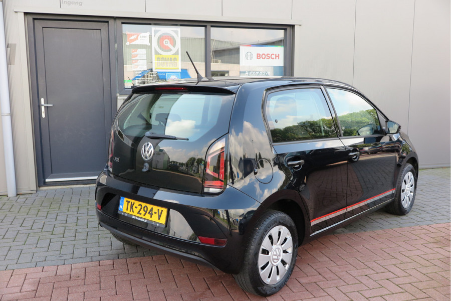 Volkswagen up! 1.0 BMT 60pk move up! , DAB+ radio, Maps&More , Airco , etc Cruisecontrol tegen €550,- meerprijs . Volkswagen up! 1.0 BMT 60pk move up! , DAB+ radio, Maps&More , Airco , etc Cruisecontrol tegen €550,- meerprijs .