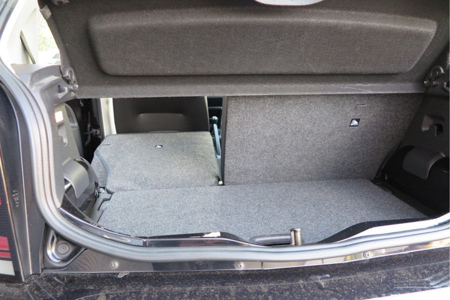 Volkswagen up! 1.0 BMT 60pk move up! , DAB+ radio, Maps&More , Airco , etc Cruisecontrol tegen €550,- meerprijs . Volkswagen up! 1.0 BMT 60pk move up! , DAB+ radio, Maps&More , Airco , etc Cruisecontrol tegen €550,- meerprijs .