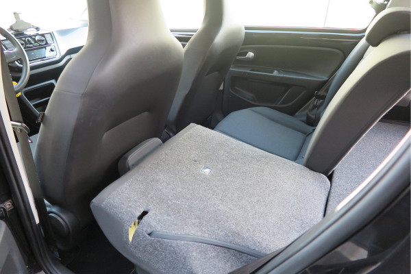 Volkswagen up! 1.0 BMT 60pk move up! , DAB+ radio, Maps&More , Airco , etc Cruisecontrol tegen €550,- meerprijs . Volkswagen up! 1.0 BMT 60pk move up! , DAB+ radio, Maps&More , Airco , etc Cruisecontrol tegen €550,- meerprijs .