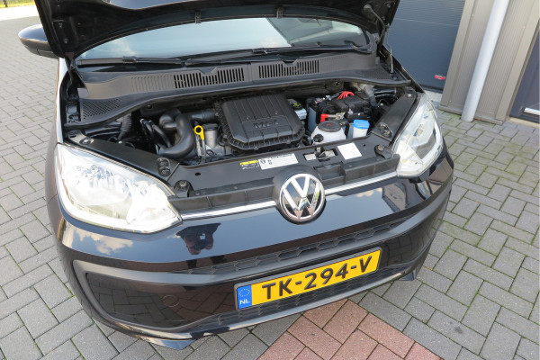 Volkswagen up! 1.0 BMT 60pk move up! , DAB+ radio, Maps&More , Airco , etc Cruisecontrol tegen €550,- meerprijs . Volkswagen up! 1.0 BMT 60pk move up! , DAB+ radio, Maps&More , Airco , etc Cruisecontrol tegen €550,- meerprijs .