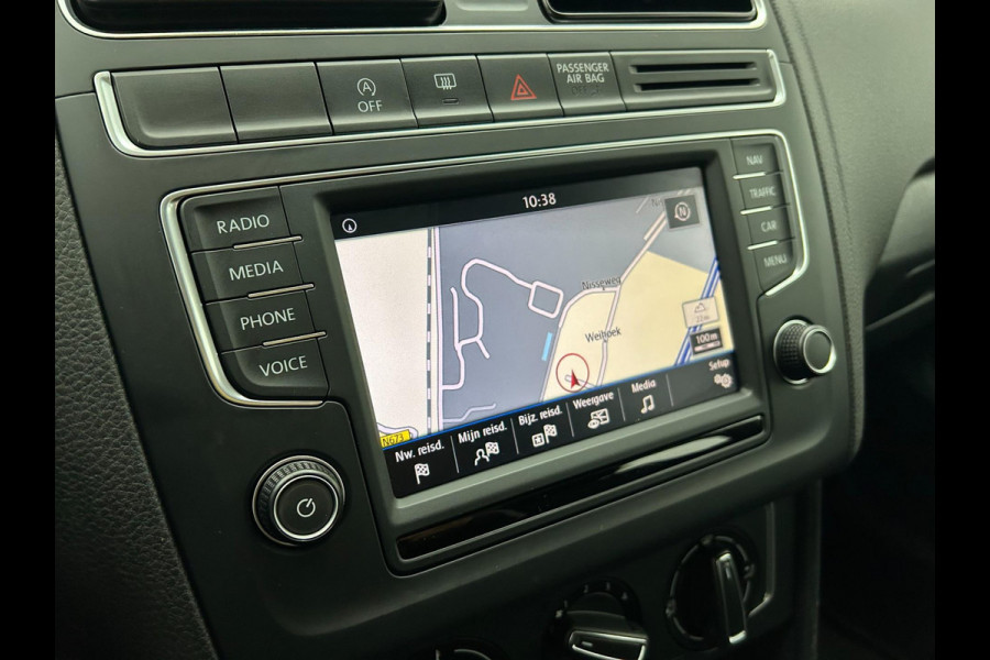 Volkswagen Polo Occasion 1.2 TSI Comfortline | Grijs | Airco | Tweedehands Volkswagen Polo | Zwarte velgen | Carplay Volkswagen Polo Occasion 1.2 TSI Comfortline | Grijs | Airco | Tweedehands Volkswagen Polo | Zwarte velgen | Carplay