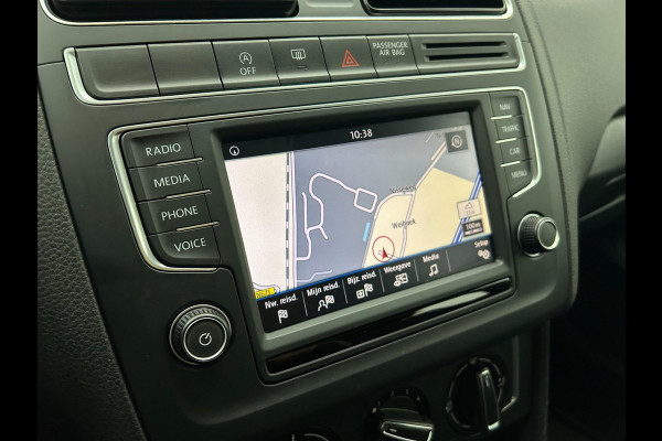 Volkswagen Polo Occasion 1.2 TSI Comfortline | Grijs | Airco | Tweedehands Volkswagen Polo | Zwarte velgen | Carplay Volkswagen Polo Occasion 1.2 TSI Comfortline | Grijs | Airco | Tweedehands Volkswagen Polo | Zwarte velgen | Carplay