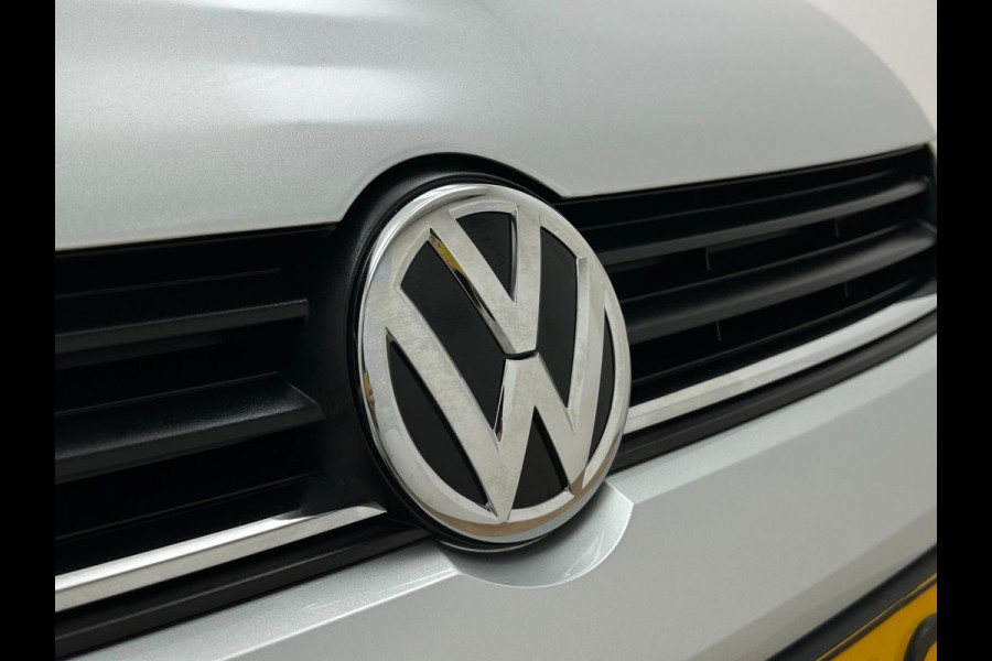 Volkswagen Polo Occasion 1.2 TSI Comfortline | Grijs | Airco | Tweedehands Volkswagen Polo | Zwarte velgen | Carplay Volkswagen Polo Occasion 1.2 TSI Comfortline | Grijs | Airco | Tweedehands Volkswagen Polo | Zwarte velgen | Carplay