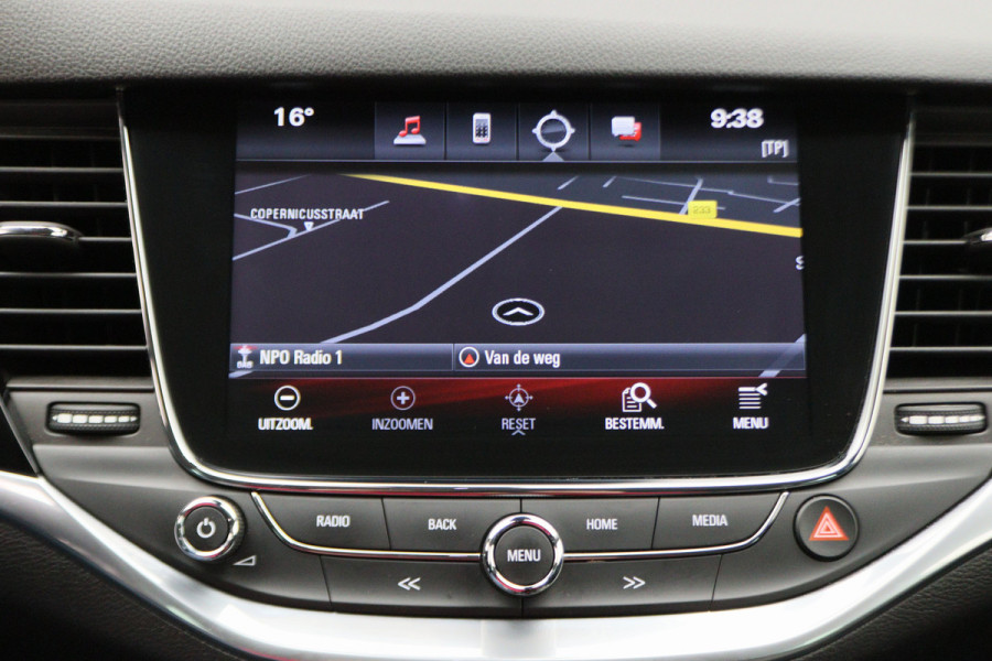 Opel Astra Sports Tourer 1.4 Innovation Climate, Camera, Cruise, LED, Apple Carplay, Rijstrooksensor, PDC, 16'' Opel Astra Sports Tourer 1.4 Innovation Climate, Camera, Cruise, LED, Apple Carplay, Rijstrooksensor, PDC, 16''