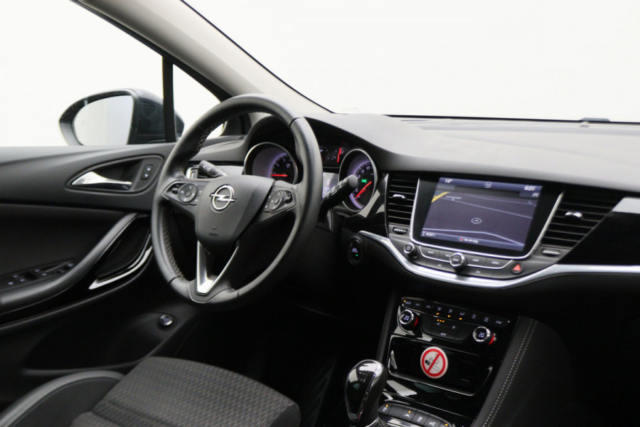 Opel Astra Sports Tourer 1.4 Innovation Climate, Camera, Cruise, LED, Apple Carplay, Rijstrooksensor, PDC, 16'' Opel Astra Sports Tourer 1.4 Innovation Climate, Camera, Cruise, LED, Apple Carplay, Rijstrooksensor, PDC, 16''