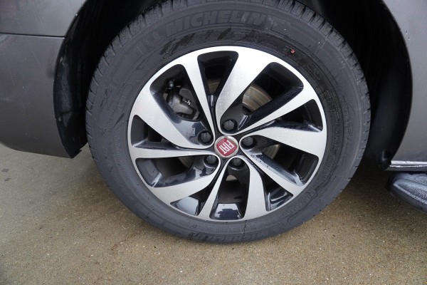 Fiat Scudo 2.0 MultiJet 145 PK L2H1 SX Schuifdeur links en rechts nr. V212 | Airco | Cruise | Navi | Camera Fiat Scudo 2.0 MultiJet 145 PK L2H1 SX Schuifdeur links en rechts nr. V212 | Airco | Cruise | Navi | Camera