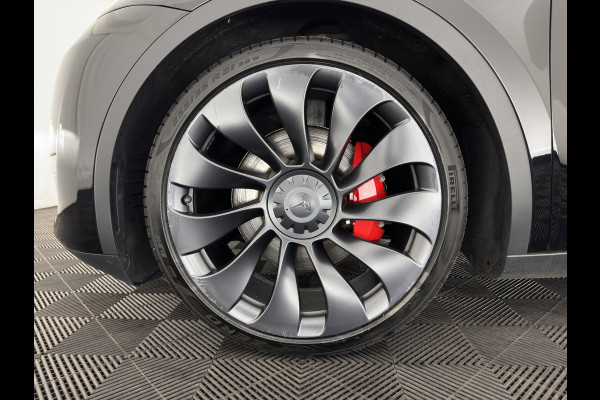Tesla Model Y Performance AWD 75 kWh {SOH-84%} [ 3-Fase ] (INCL-BTW) Aut. *PANO | AUTO-PILOT | LUXURY-LEATHER | TOP-VIEW | NAVI-FULLMAP | MATRIX-LED | DIGI-COCKPIT | KEYLESS | CAMERA | DAB+ | HEATED-COMFORTSEATS | PRIVACY-GLASS | 21''ALU*