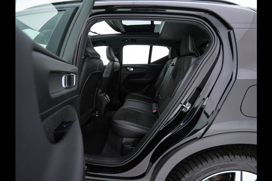 Volvo XC40 Recharge P8 AWD R-Design [ 3-Fase ] { SOH-89%} (INCL-BTW) *PANO | LEATHER-ALCANTARA | DIGI-COCKPIT | FULL-LED | PREMIUM-AUDIO | CARPLAY | KEYLESS | NAVI-FULLMAP | ECC | PDC | HEATED-SPORTSEATS | BLIS | PRIVACY-GLASS | 19''ALU*