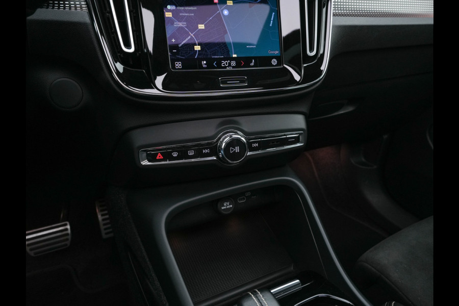 Volvo XC40 Recharge P8 AWD R-Design [ 3-Fase ] { SOH-89%} (INCL-BTW) *PANO | LEATHER-ALCANTARA | DIGI-COCKPIT | FULL-LED | PREMIUM-AUDIO | CARPLAY | KEYLESS | NAVI-FULLMAP | ECC | PDC | HEATED-SPORTSEATS | BLIS | PRIVACY-GLASS | 19''ALU*
