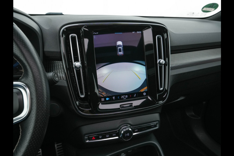 Volvo XC40 Recharge P8 AWD R-Design [ 3-Fase ] { SOH-89%} (INCL-BTW) *PANO | LEATHER-ALCANTARA | DIGI-COCKPIT | FULL-LED | PREMIUM-AUDIO | CARPLAY | KEYLESS | NAVI-FULLMAP | ECC | PDC | HEATED-SPORTSEATS | BLIS | PRIVACY-GLASS | 19''ALU*