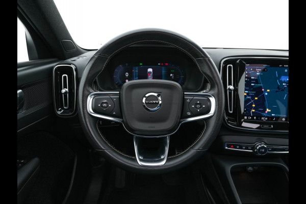 Volvo XC40 Recharge P8 AWD R-Design [ 3-Fase ] { SOH-89%} (INCL-BTW) *PANO | LEATHER-ALCANTARA | DIGI-COCKPIT | FULL-LED | PREMIUM-AUDIO | CARPLAY | KEYLESS | NAVI-FULLMAP | ECC | PDC | HEATED-SPORTSEATS | BLIS | PRIVACY-GLASS | 19''ALU*