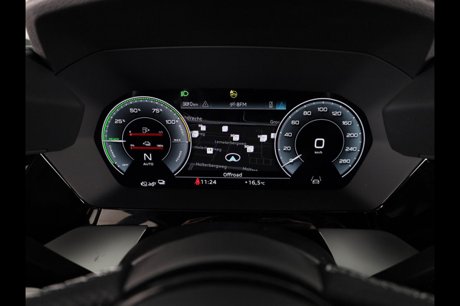 Audi A3 Sportback 40 TFSI e S-line 204pk | Leder fijnnappa S-logo ruitpatroon | Navigatie | Adaptive cruise contole | Stoelverwarming Audi A3 Sportback 40 TFSI e S-line 204pk | Leder fijnnappa S-logo ruitpatroon | Navigatie | Adaptive cruise contole | Stoelverwarming
