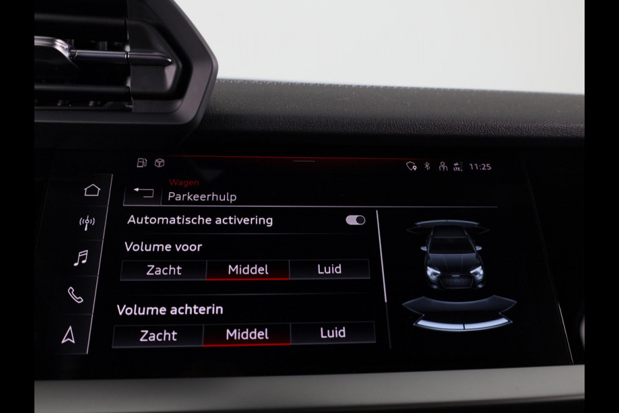 Audi A3 Sportback 40 TFSI e S-line 204pk | Leder fijnnappa S-logo ruitpatroon | Navigatie | Adaptive cruise contole | Stoelverwarming Audi A3 Sportback 40 TFSI e S-line 204pk | Leder fijnnappa S-logo ruitpatroon | Navigatie | Adaptive cruise contole | Stoelverwarming