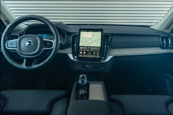 Volvo XC90 T8 Aut. AWD Ultra Dark Facelift 360Camera HarmanKardon ACC Leder 455pk Volvo XC90 T8 Aut. AWD Ultra Dark Facelift 360Camera HarmanKardon ACC Leder 455pk