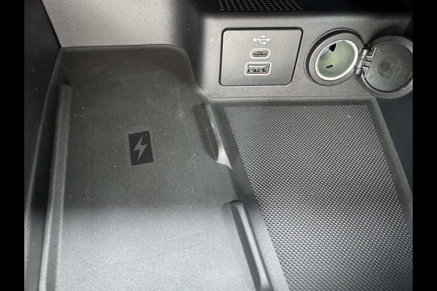 Ford Kuga 2.5 PHEV ST-Line X | 243pk | Driver Assistance Pack | Black Package | Winterpack | Adaptieve Matrix LED koplampen met Coast to Coast | Wegklapbare Trekhaak | AGR Stoelen