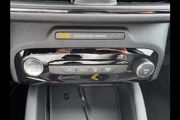 Ford Kuga 2.5 PHEV ST-Line X | 243pk | Driver Assistance Pack | Black Package | Winterpack | Adaptieve Matrix LED koplampen met Coast to Coast | Wegklapbare Trekhaak | AGR Stoelen