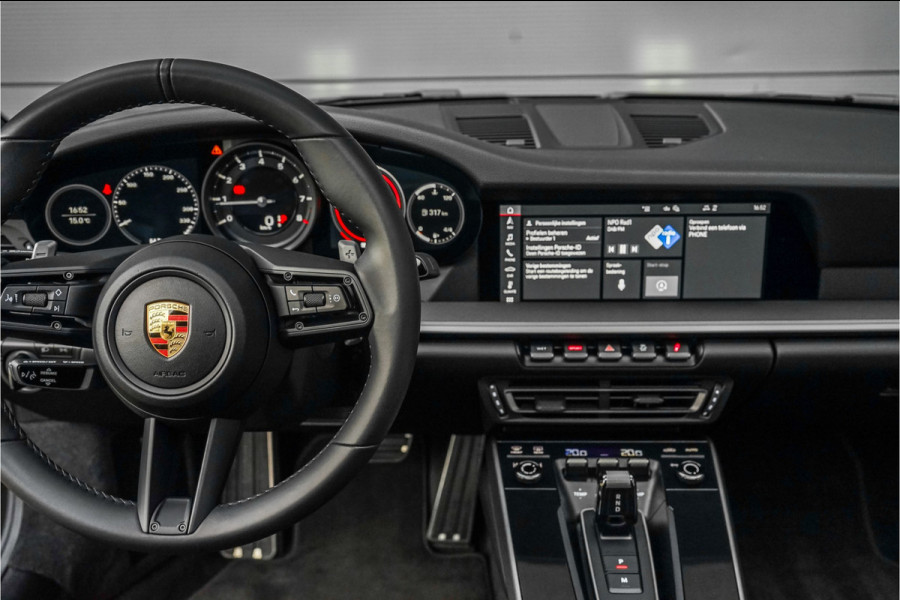 Porsche 911 3.0 Carrera S Pano Bose Sportuitlaat Aventurin Gruen